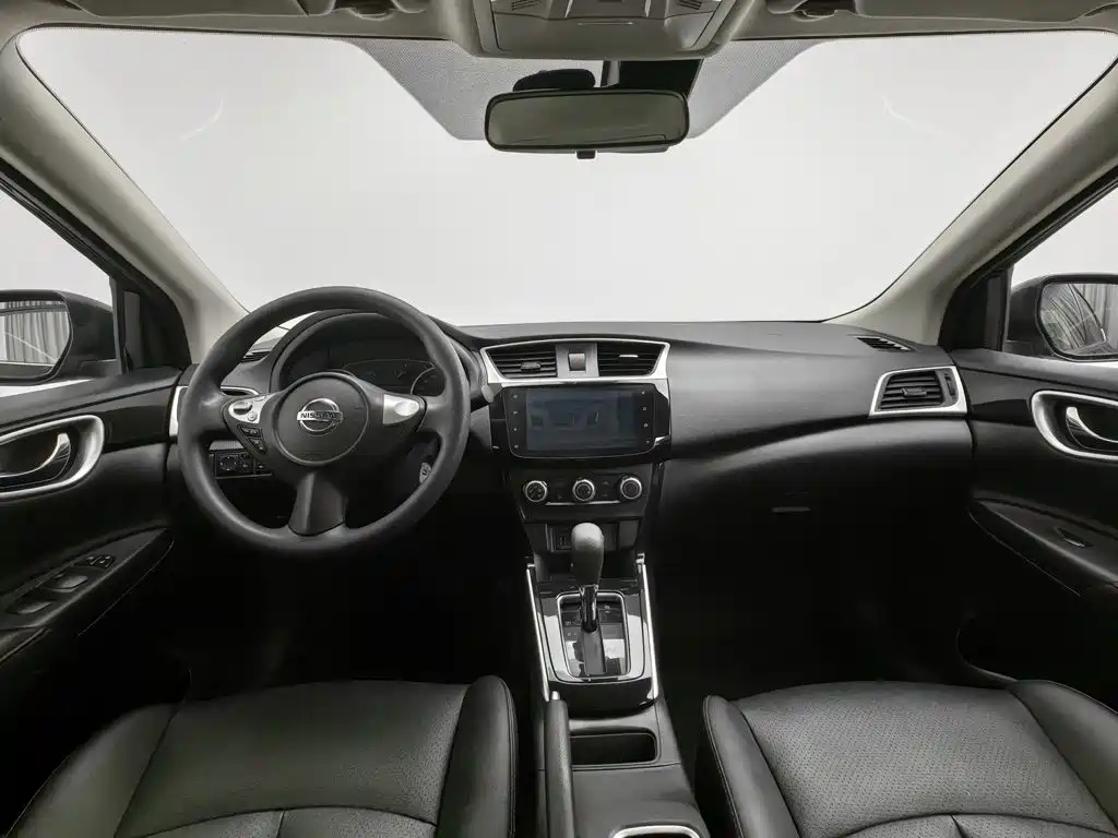 Фото 5 - Nissan Sylphy