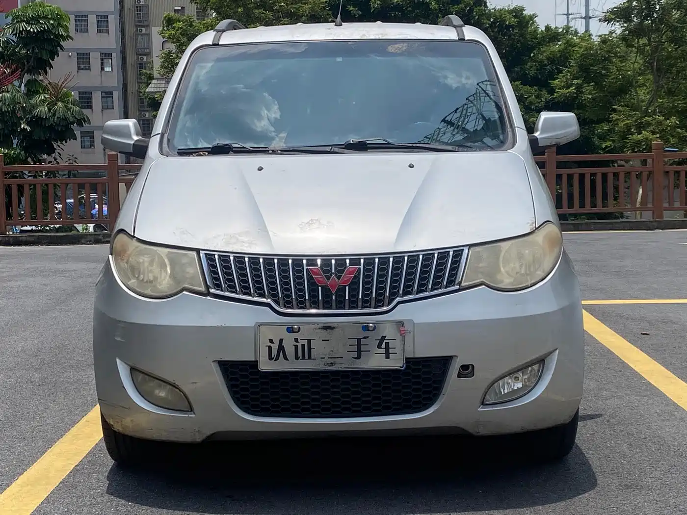 Wuling Motors Wuling Hongguang 2012 2010 1.4L Standard