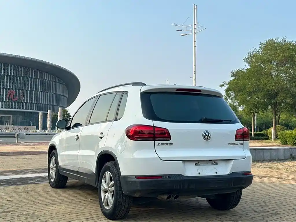 Фото 6 - Volkswagen Tiguan