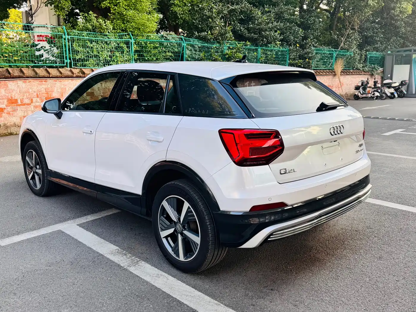 Audi Q2L e-tron 2021 2021 Base Model