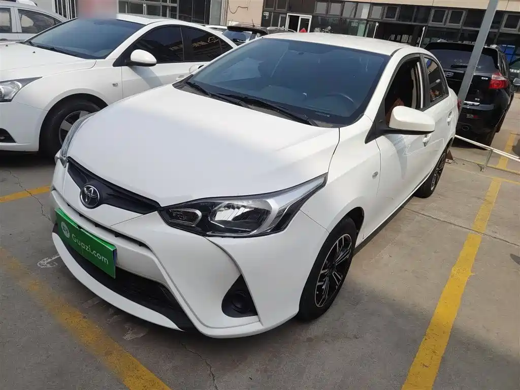 Toyota YARiS L Zhi Xiang 2017 1.5E CVT Charming Edition фото 2