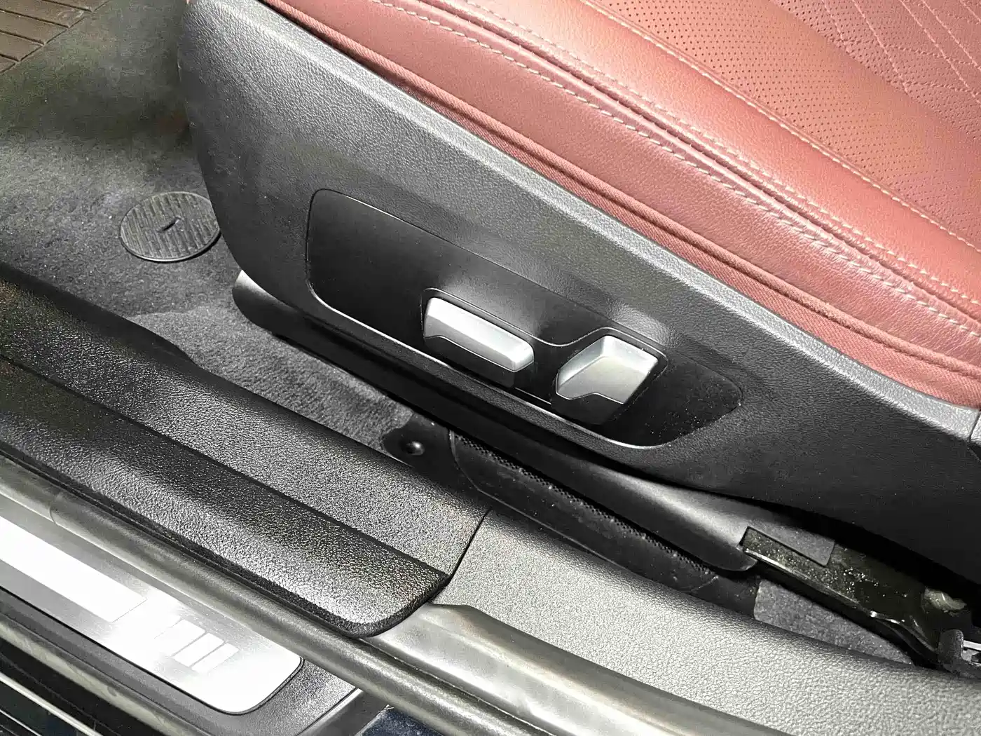 BMW 3 Series 2023 320Li M Sport Package фото 12