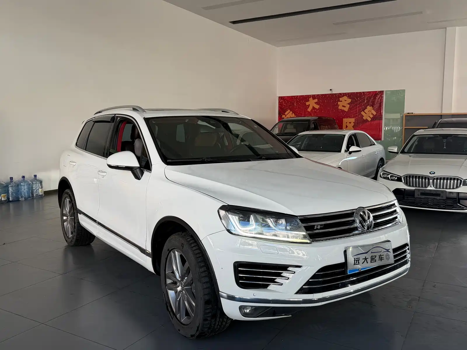 Фото 10 - Volkswagen Touareg