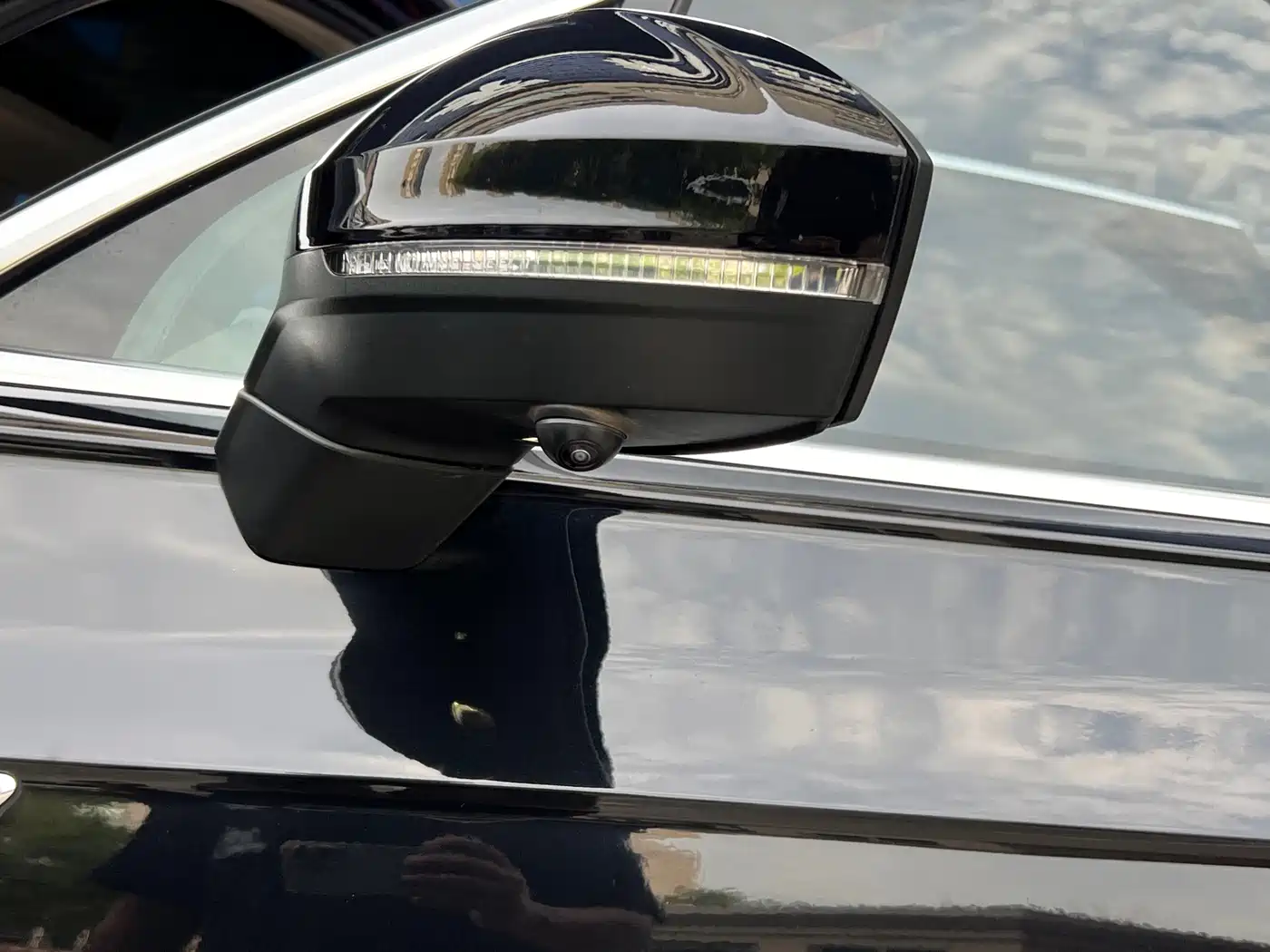 Volkswagen Touareg 2022 2021 2.0TSI R-Line
