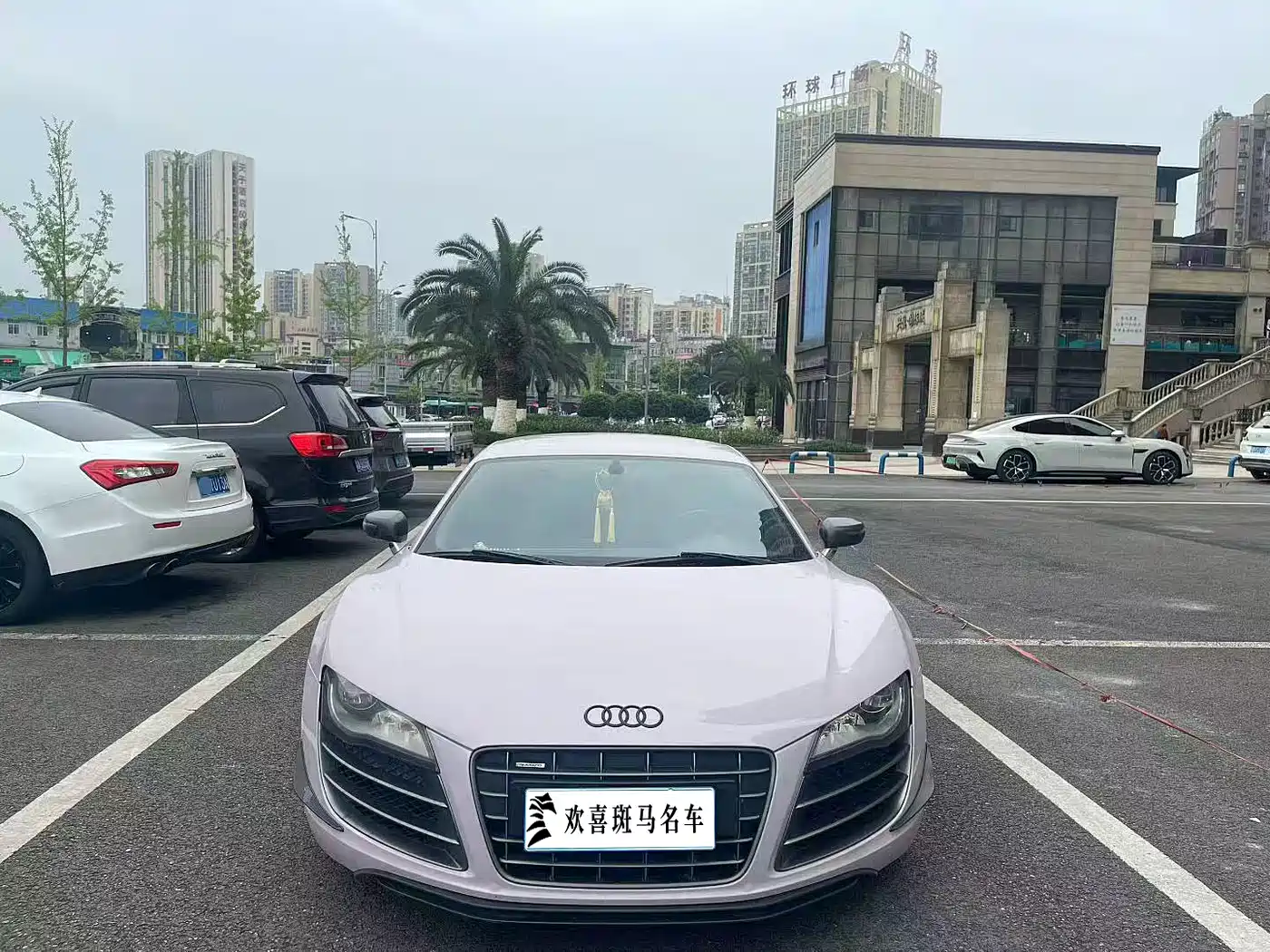 Audi R8 2013 Model 5.2 FSI quattro China Exclusive фото 2