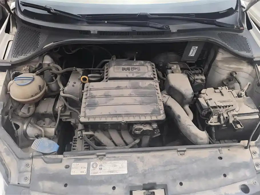 Volkswagen Santana 2015 1.4L Manual Trend Edition фото 10