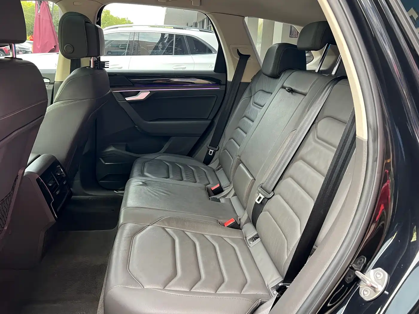 Volkswagen Touareg 2022 2021 2.0TSI R-Line