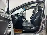 Фото 11 - Hyundai Sonata