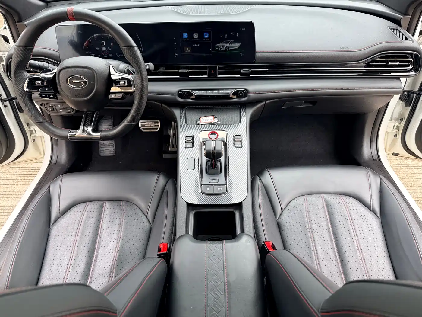 GAC Trumpchi Trumpchi Emkoo 2023 270T DCT J15 Edition фото 16