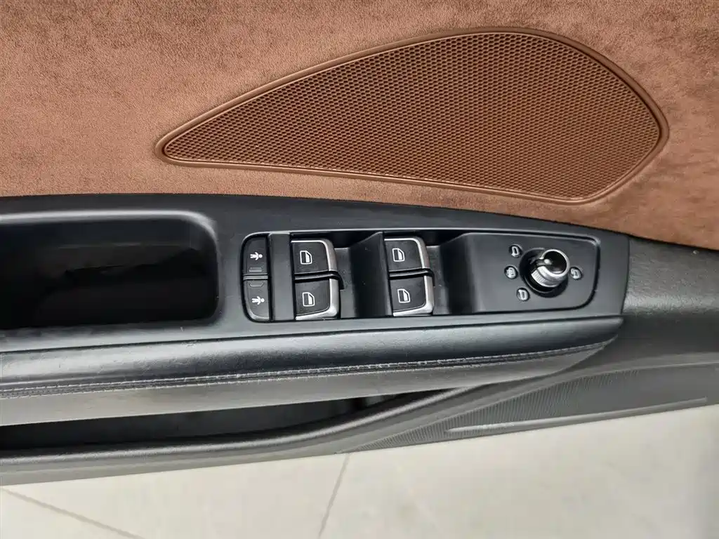 Audi A8 2016 A8L 45 TFSI quattro Luxury фото 9