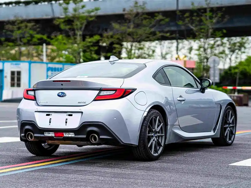 SUBARU BRZ