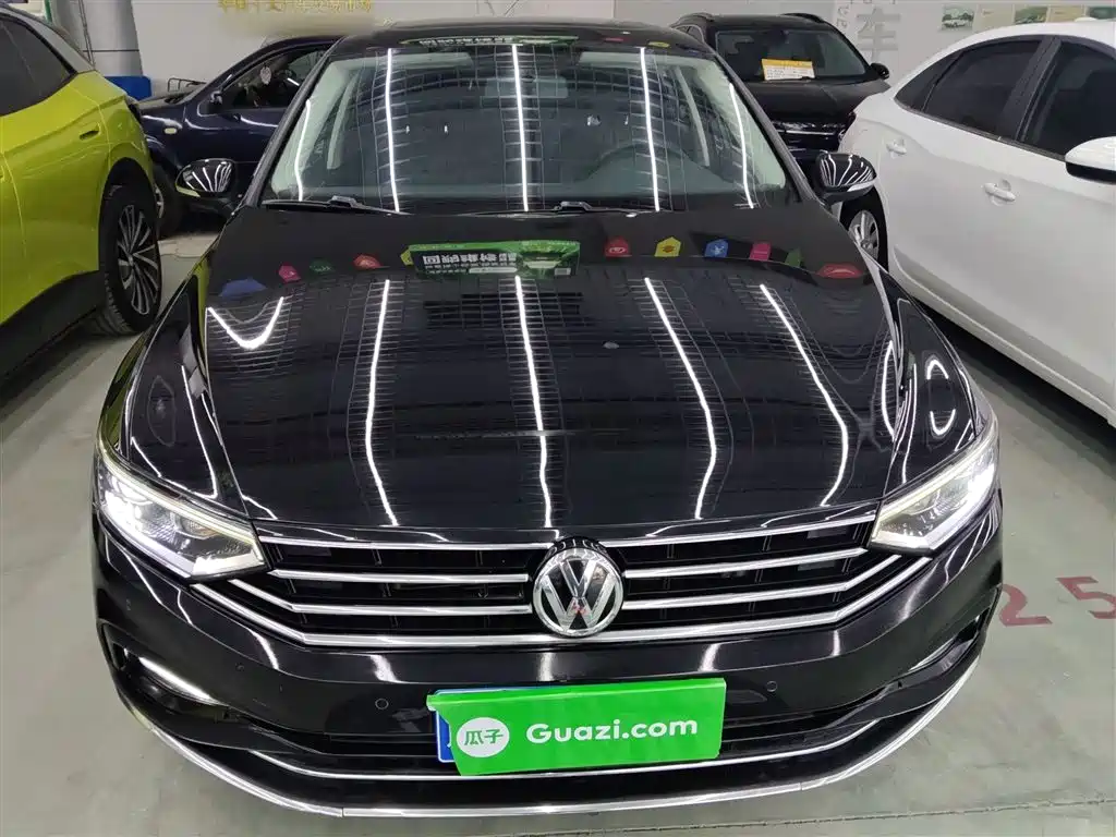 Volkswagen Magotan 2020 280TSI DSG Comfort фото 3