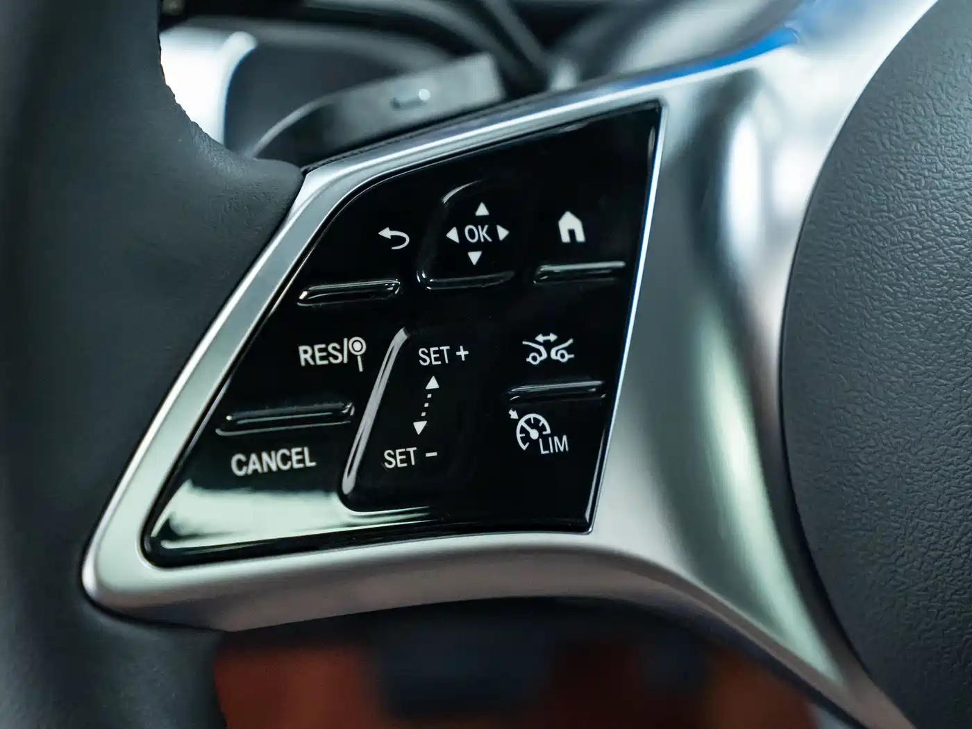 Mercedes-Benz GLB 2024 GLB 220 Dynamic фото 8
