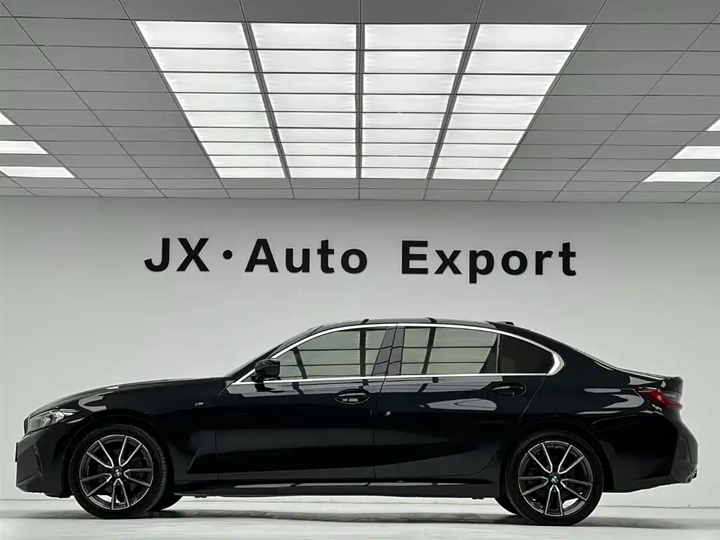 BMW 3 Series 2023 320Li M Sport Package фото 6