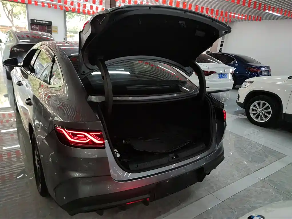 BYD Qin L 2024 DM-i 120KM Leading фото 19