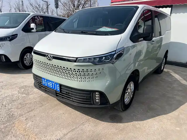 SAIC MAXUS XINTU V70