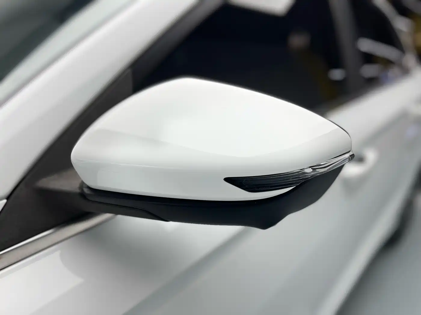 GEELY AUTOMOBILE EMGRAND