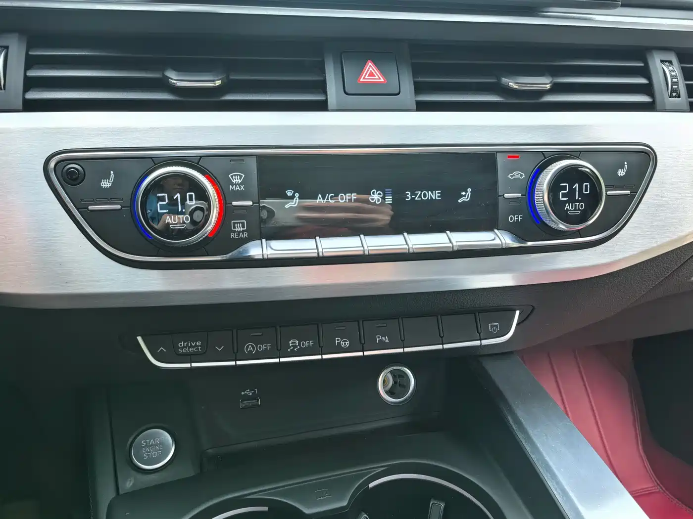 Audi A4L 2022 40 TFSI Luxury Dynamic фото 15