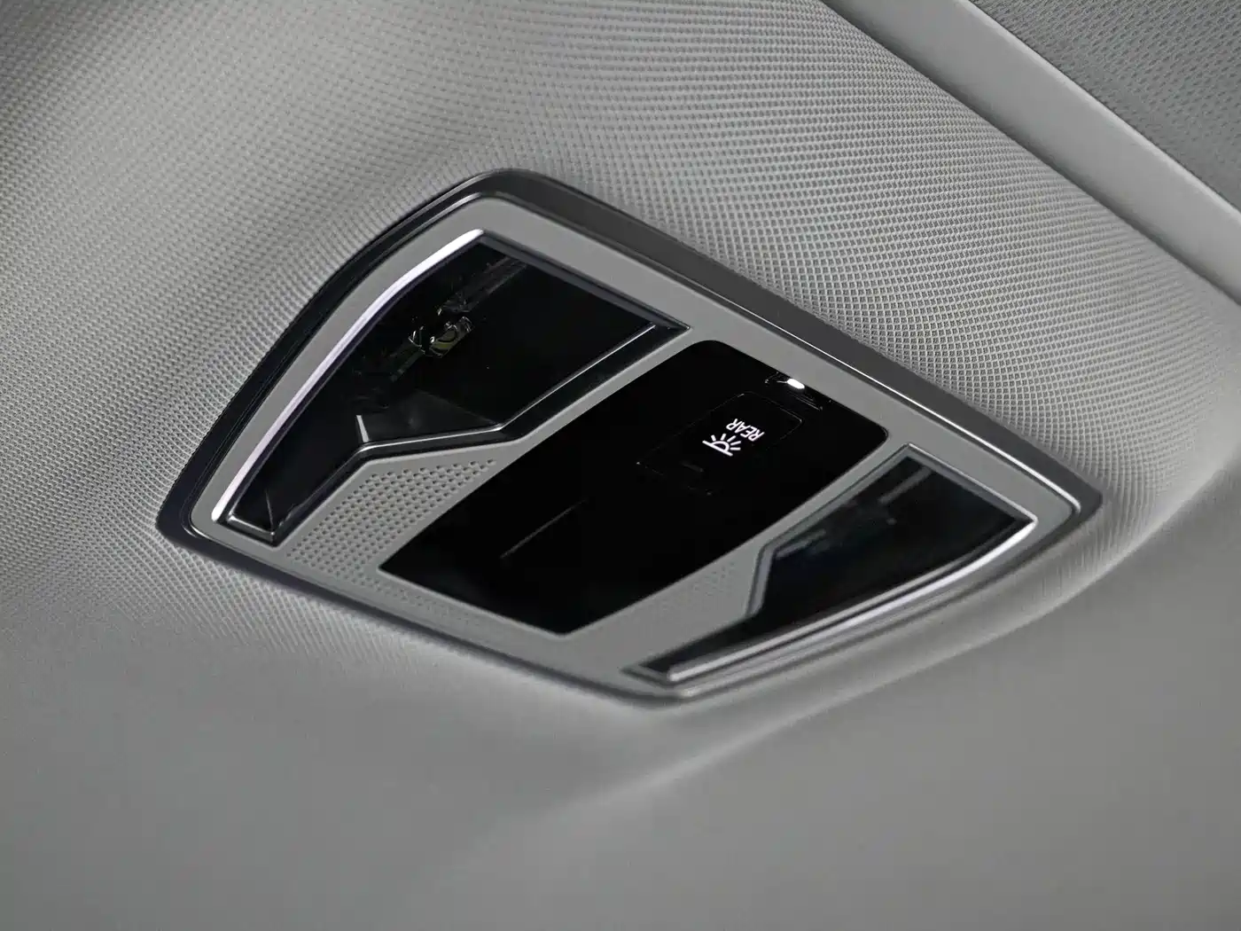 Audi A8 2018 A8L 55 TFSI quattro Launch Elite фото 18