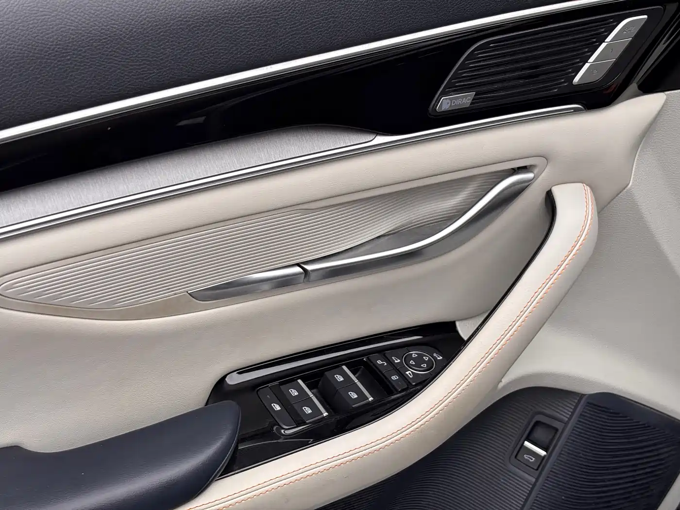 BYD Song PLUS PHEV 2021 EV Premium Model фото 10
