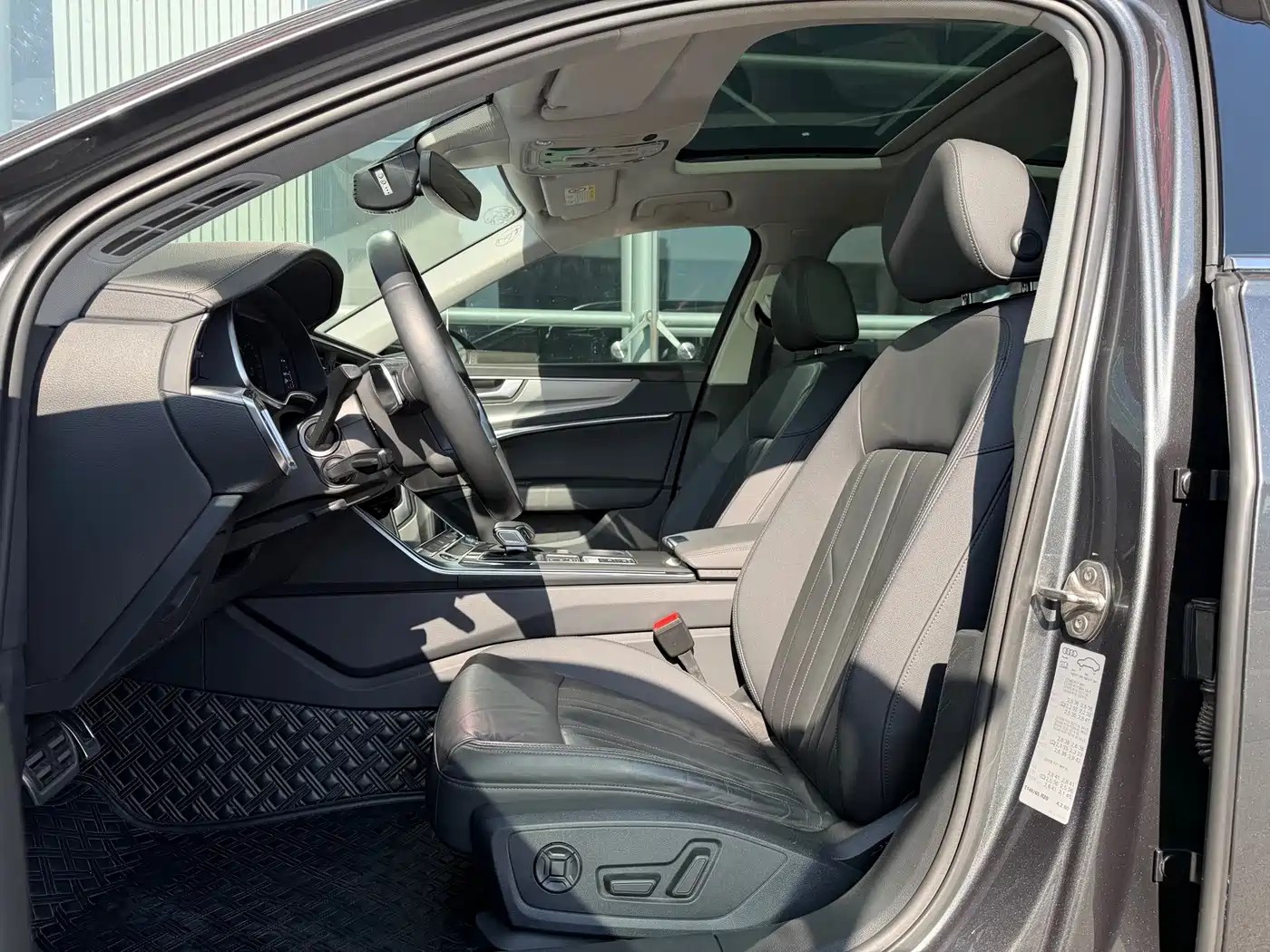 Audi A6 (Import) 2022 Avant Pioneer 40 TFSI Luxury Dynamic фото 11