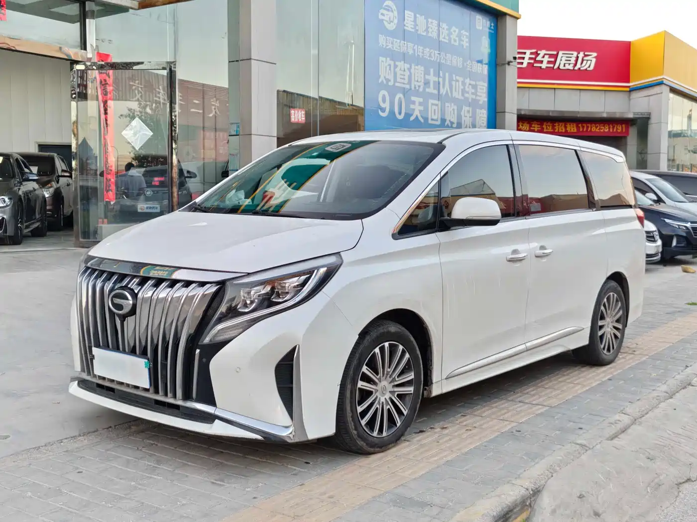 GAC Trumpchi Trumpchi M8 2021 Leading Show Series 390T Prestige Edition