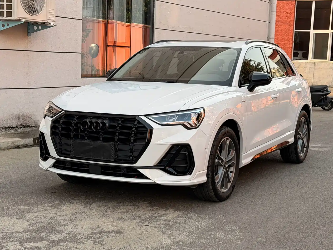  Audi Audi Q3 2023 35 TFSI Fashion Dynamic (1.4T)
