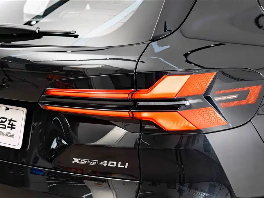 BMW X5 2023 xDrive 40Li M Sport Black Night Package фото 9