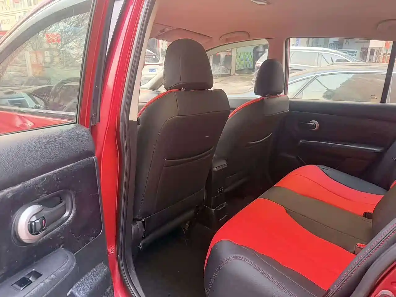 Nissan Tiida 2008 2008 1.6L Manual Fashion