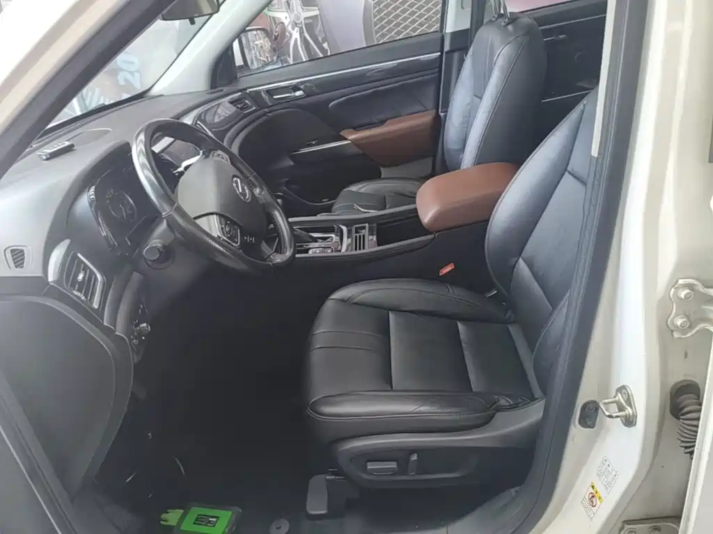 GAC Trumpchi Trumpchi GS7 2019 2017 280T 2WD Luxury