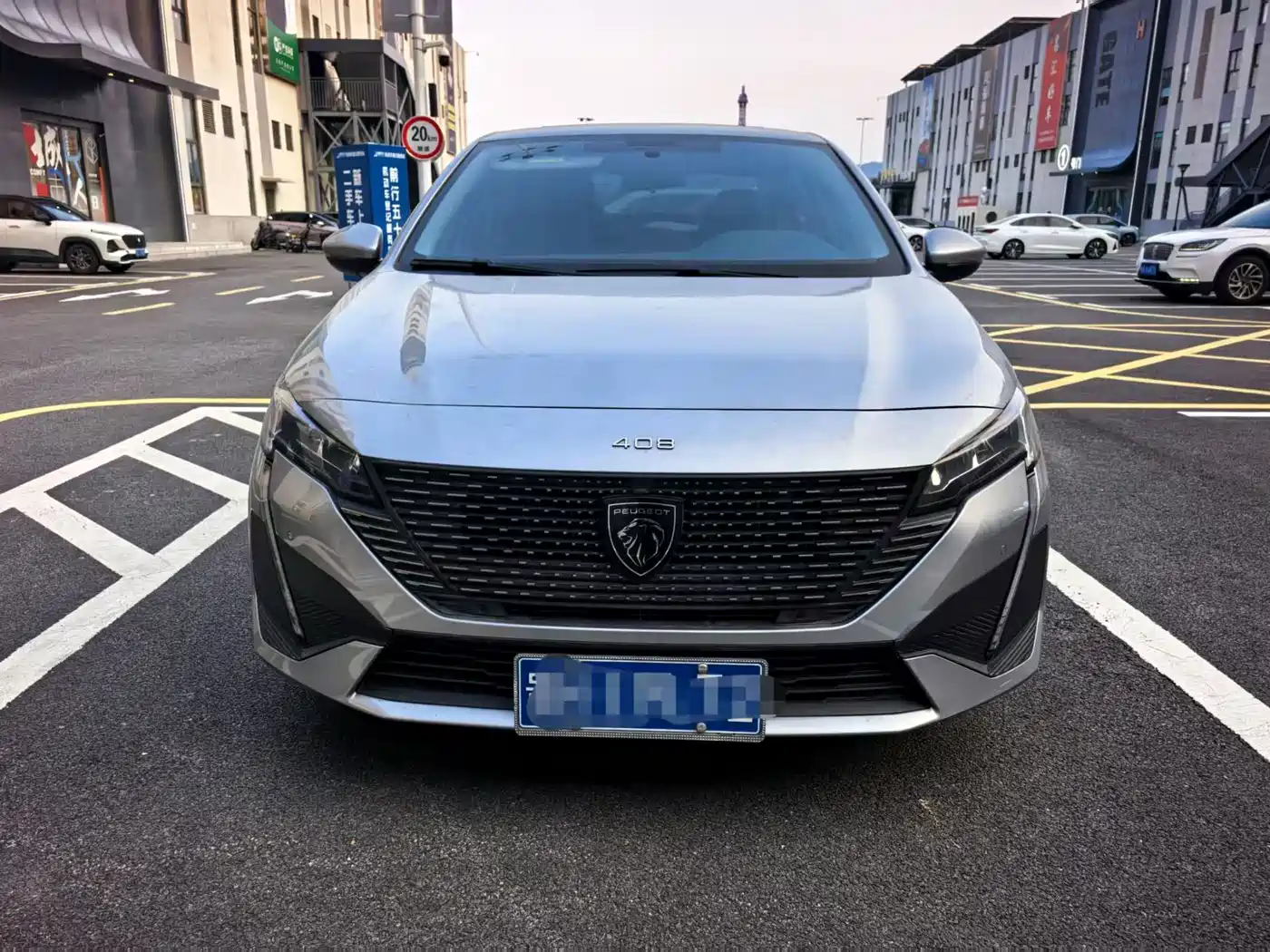 Peugeot 408 2025 2022 1.6T Light Chaser Edition