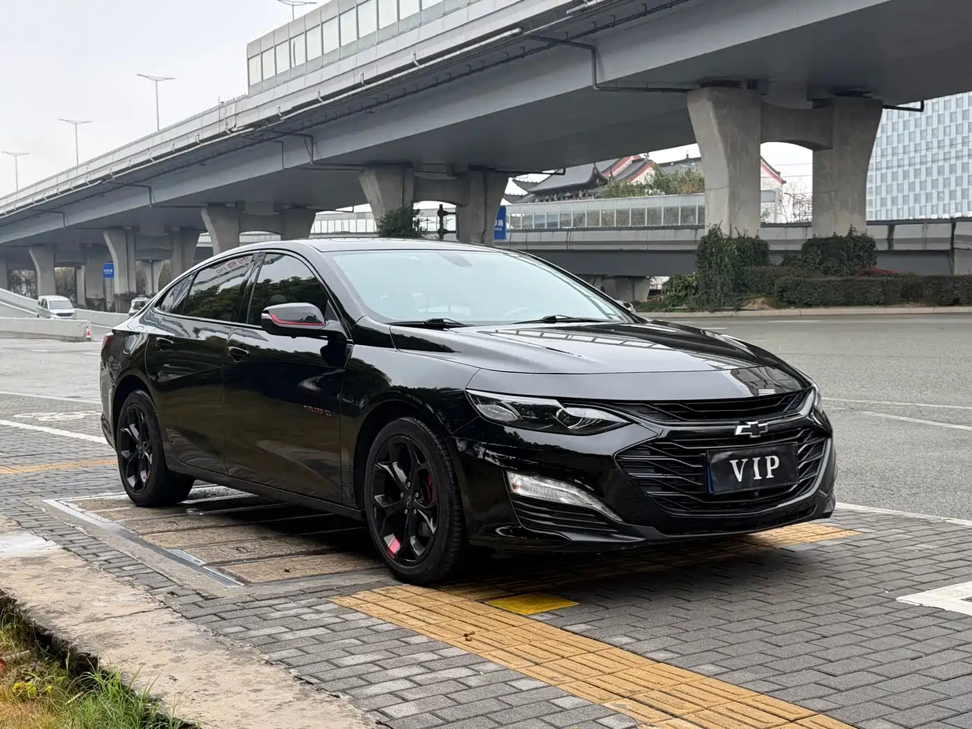 Chevrolet Malibu XL 2021 Model Redline 550T Auto Sharp Edition фото 3