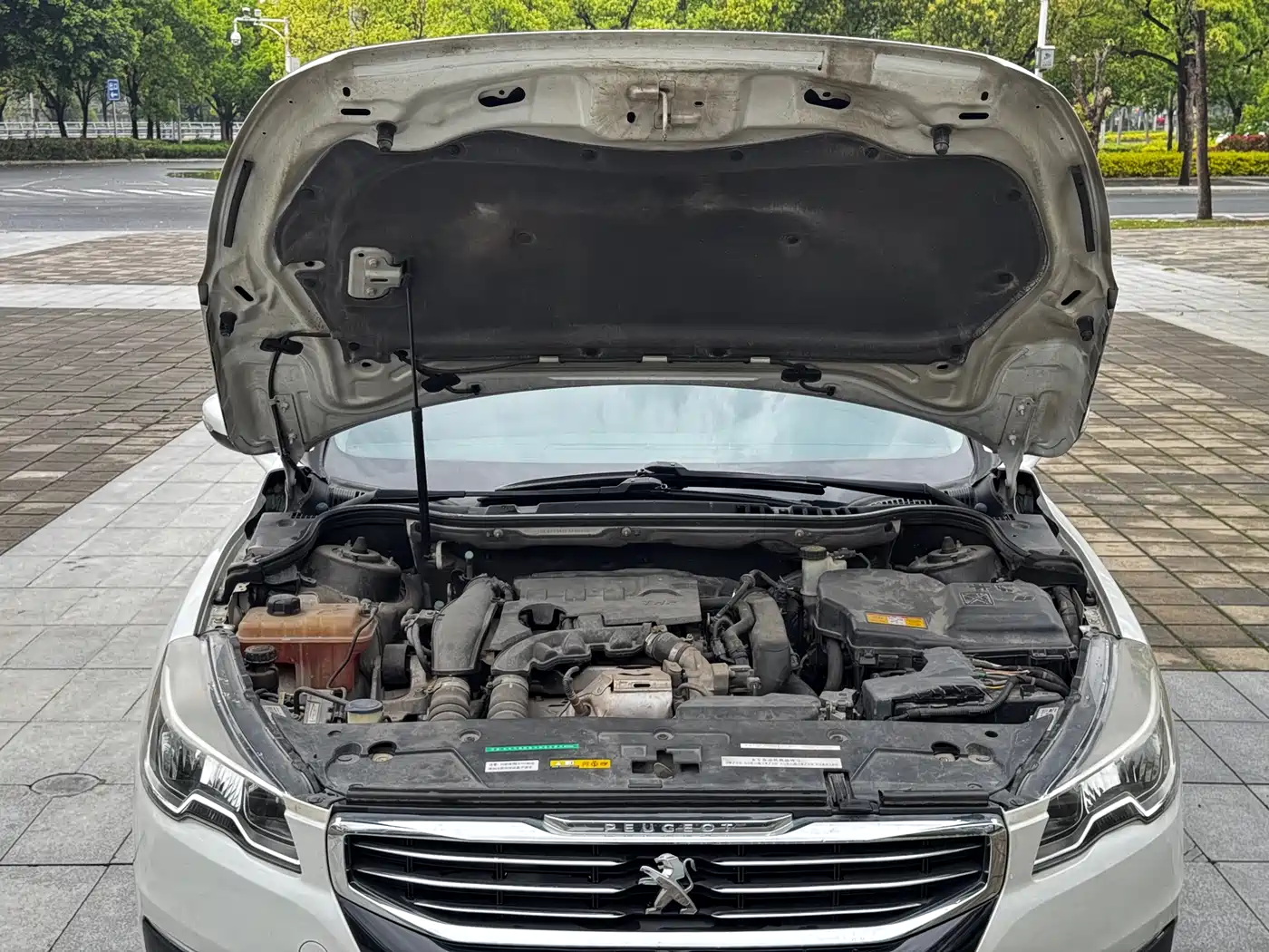 Peugeot 508 2015 1.6THP Auto Comfort Edition фото 24