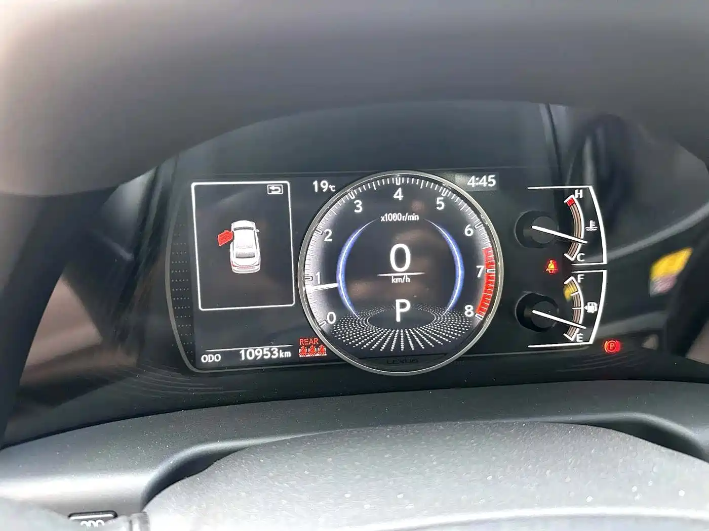 Lexus ES 2025 200 Ultimate Edition фото 14