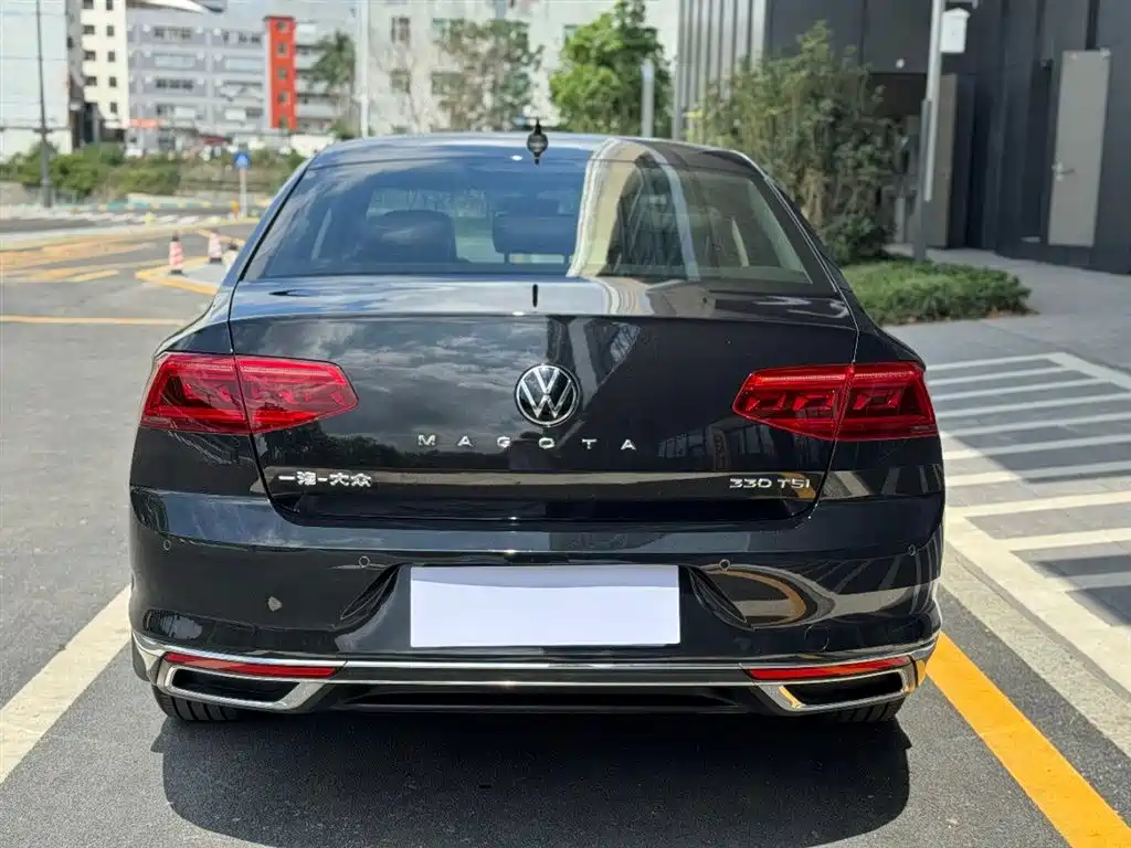 Volkswagen Magotan 2020 330TSI DSG Leading фото 9