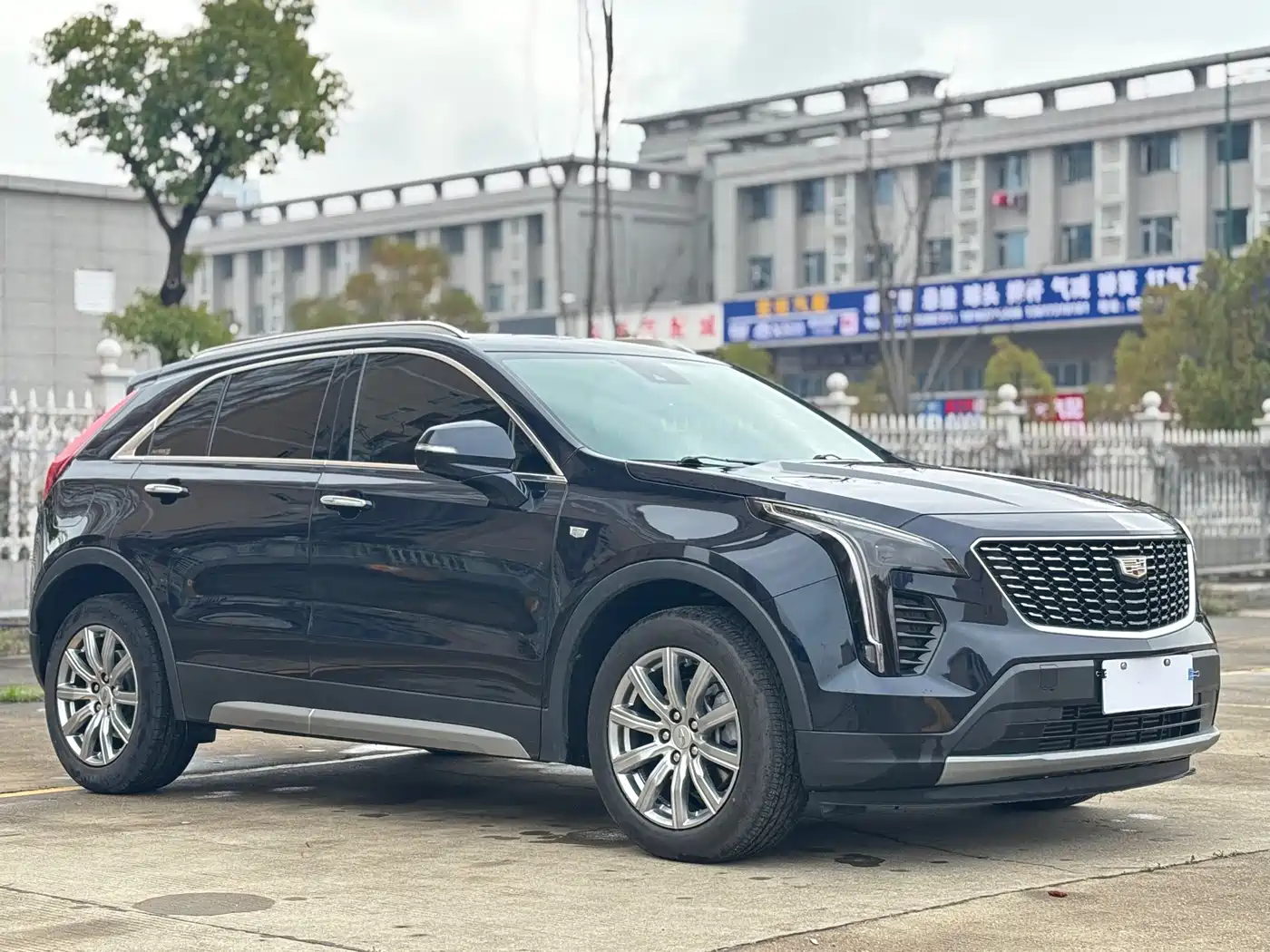 CADILLAC XT4