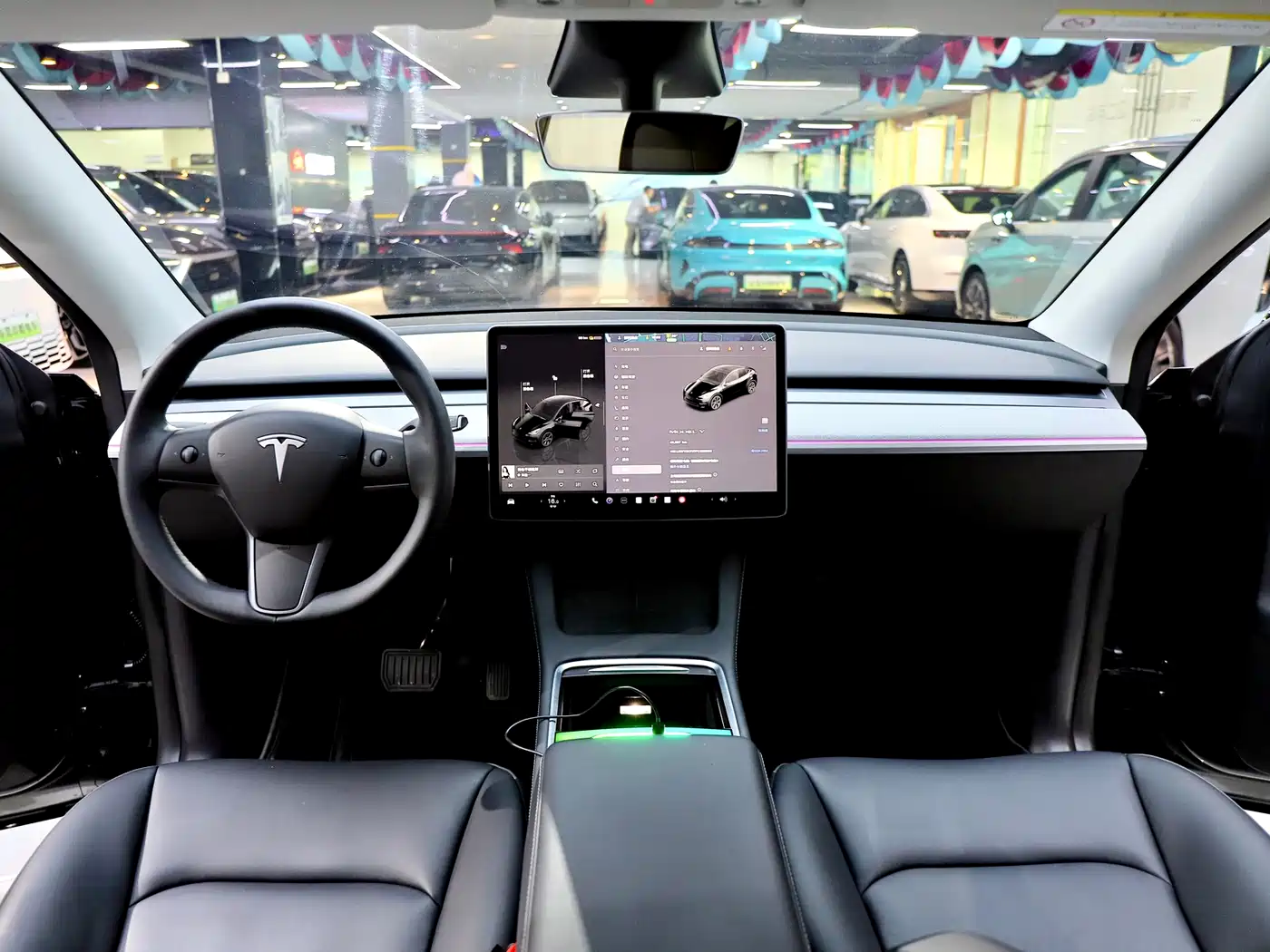 Фото 10 - Tesla Model Y