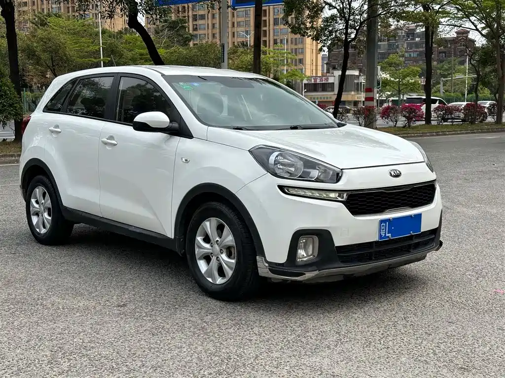 Kia KX3 Smart Run 2015 1.6L Automatic 2WD GLS фото 3
