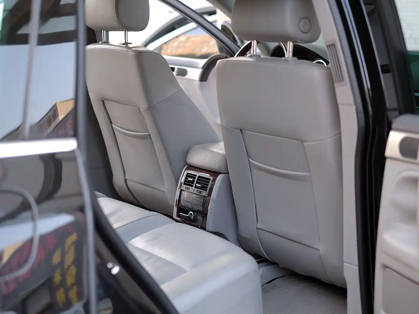 Volkswagen Touareg 2007 3.6L Luxury фото 35