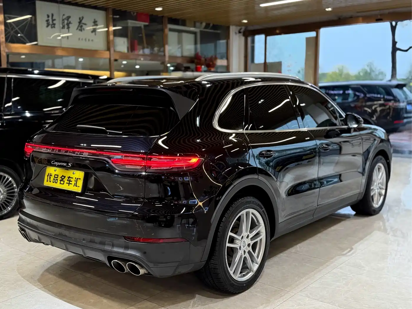 Porsche Cayenne 2018 Cayenne S 2.9T фото 4