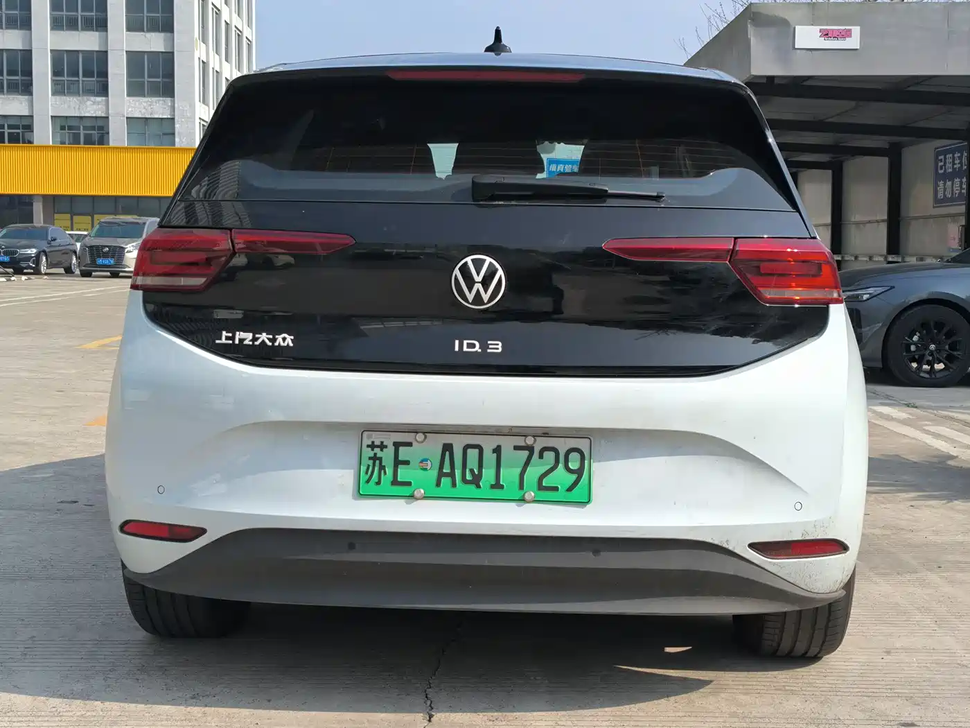 VOLKSWAGEN ID.3