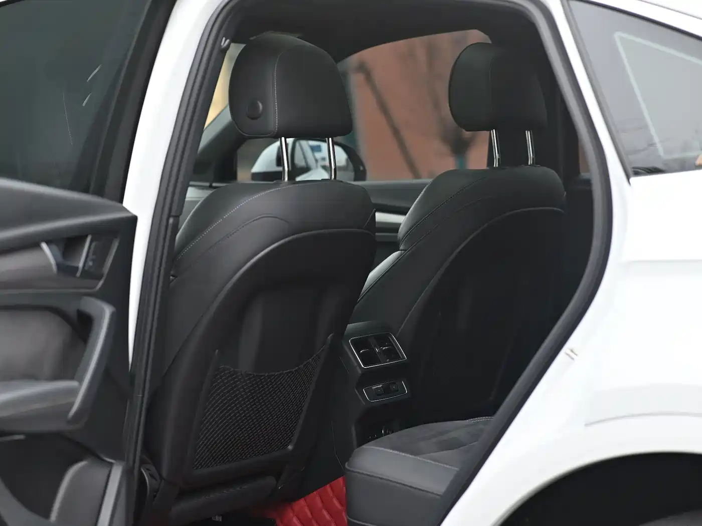 Audi Q5L Sportback 2021 45 TFSI Luxury фото 5
