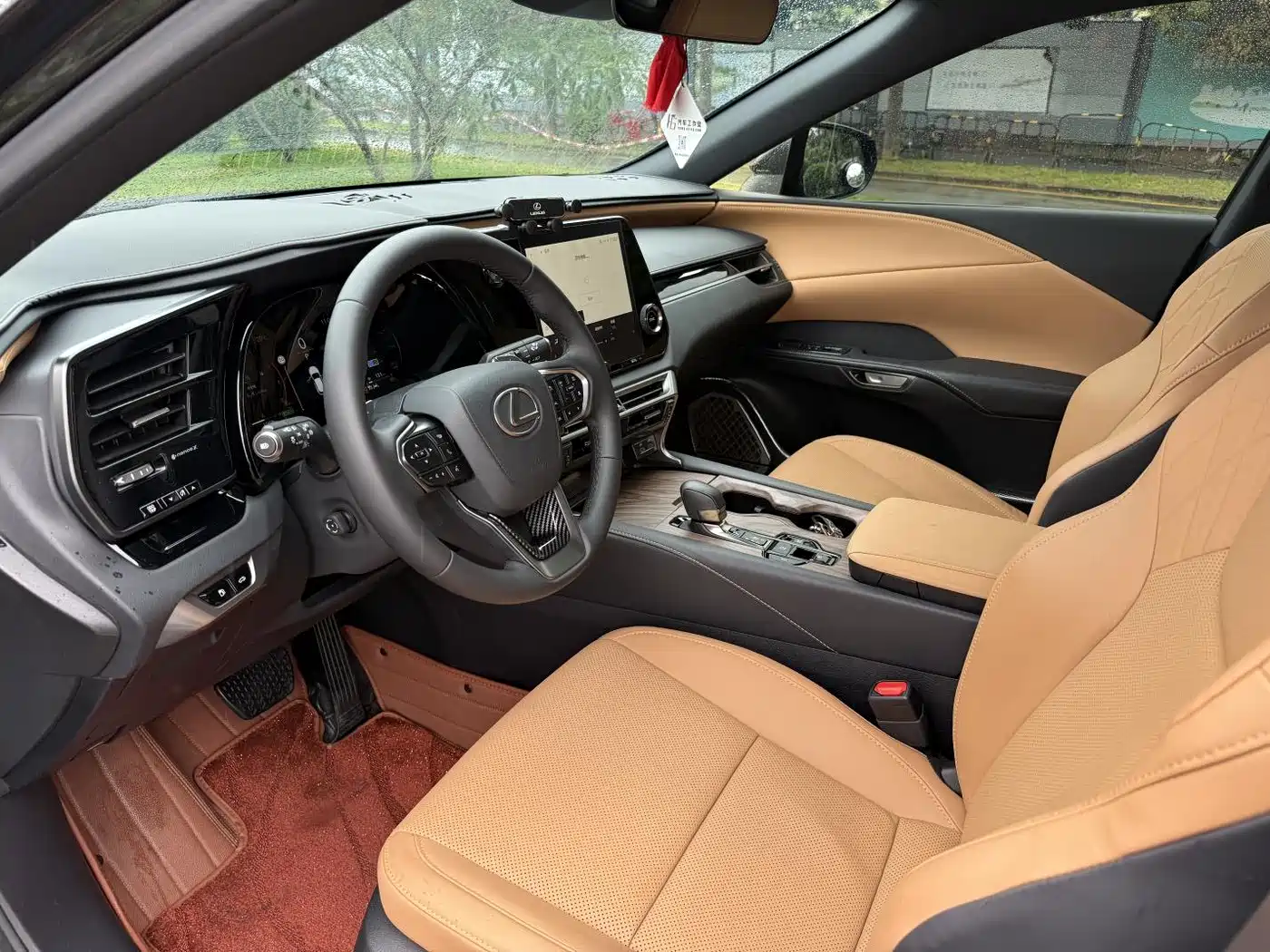 Lexus RX 2025 350h 2WD Joy Edition фото 8