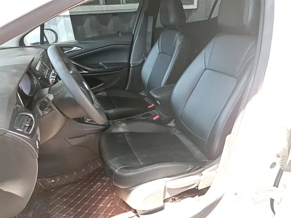 Buick Verano 2019 Hatchback 15S Automatic Progressive фото 15