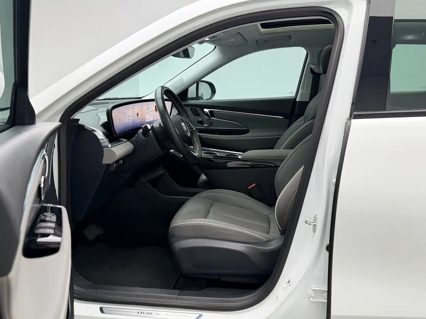 Buick E5 2023 2023 Smart Standard Range Edition