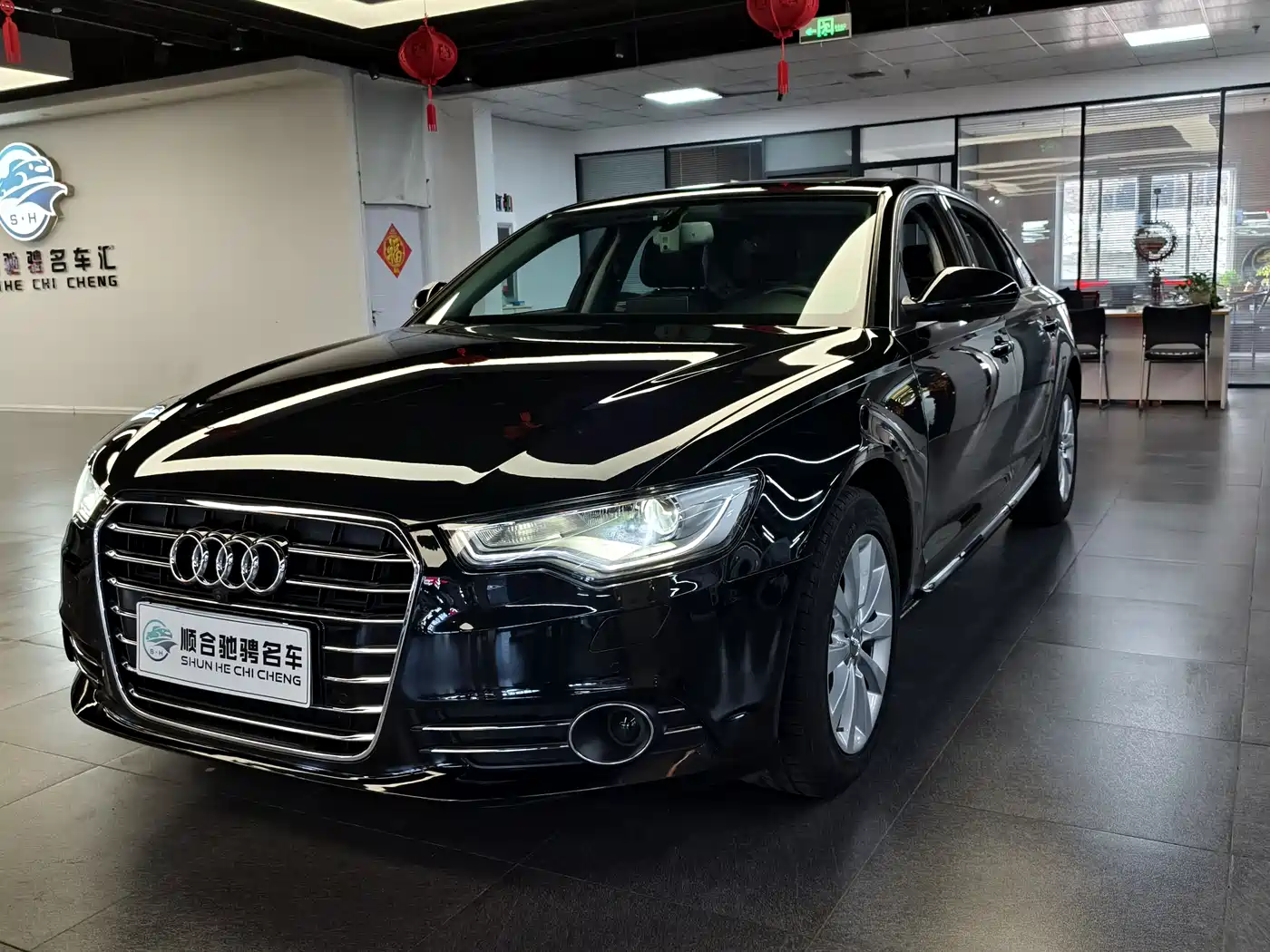 Audi A6L 2014 30 FSI Comfort