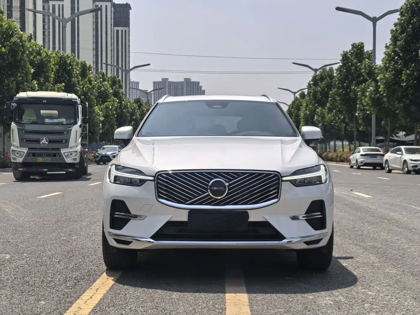 Volvo XC60 2025 2026 Model B5 AWD Premium Luxury