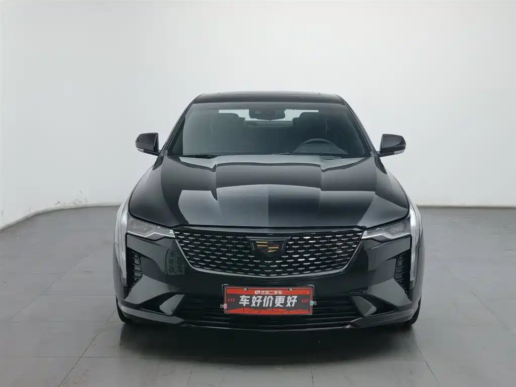 CADILLAC CT4