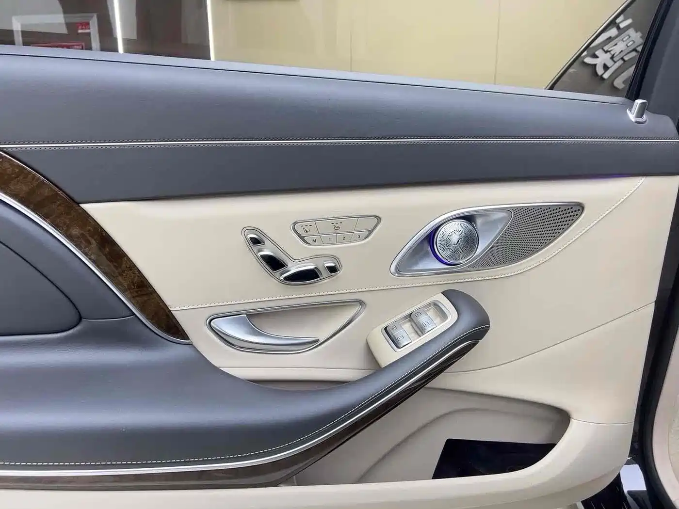 Mercedes-Benz Maybach S-Class 2015 S 600 фото 8