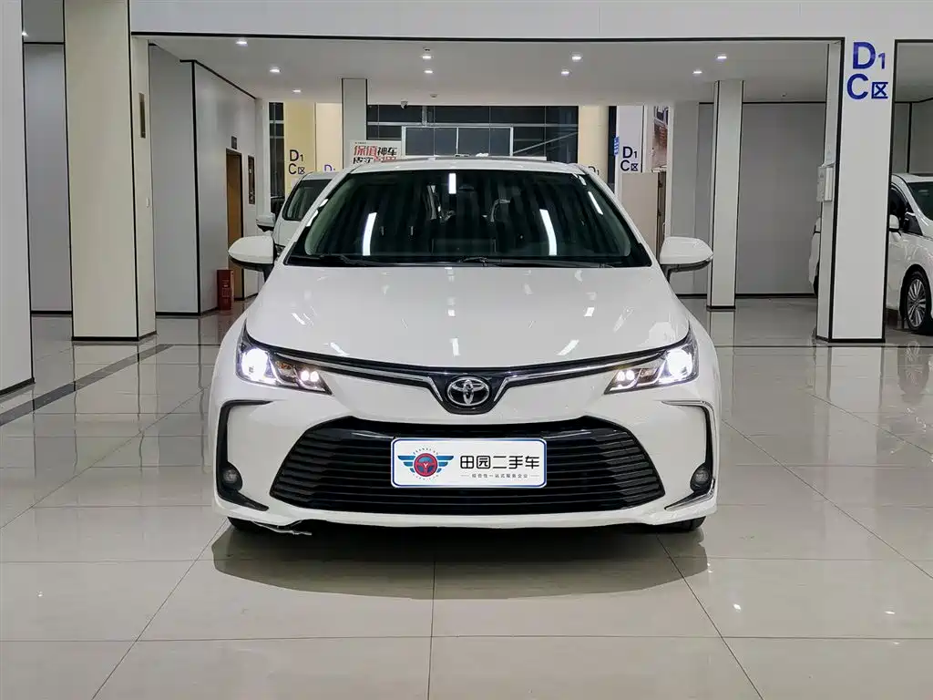 Toyota Corolla 2021 1.2T S-CVT Elite PLUS Edition фото 2